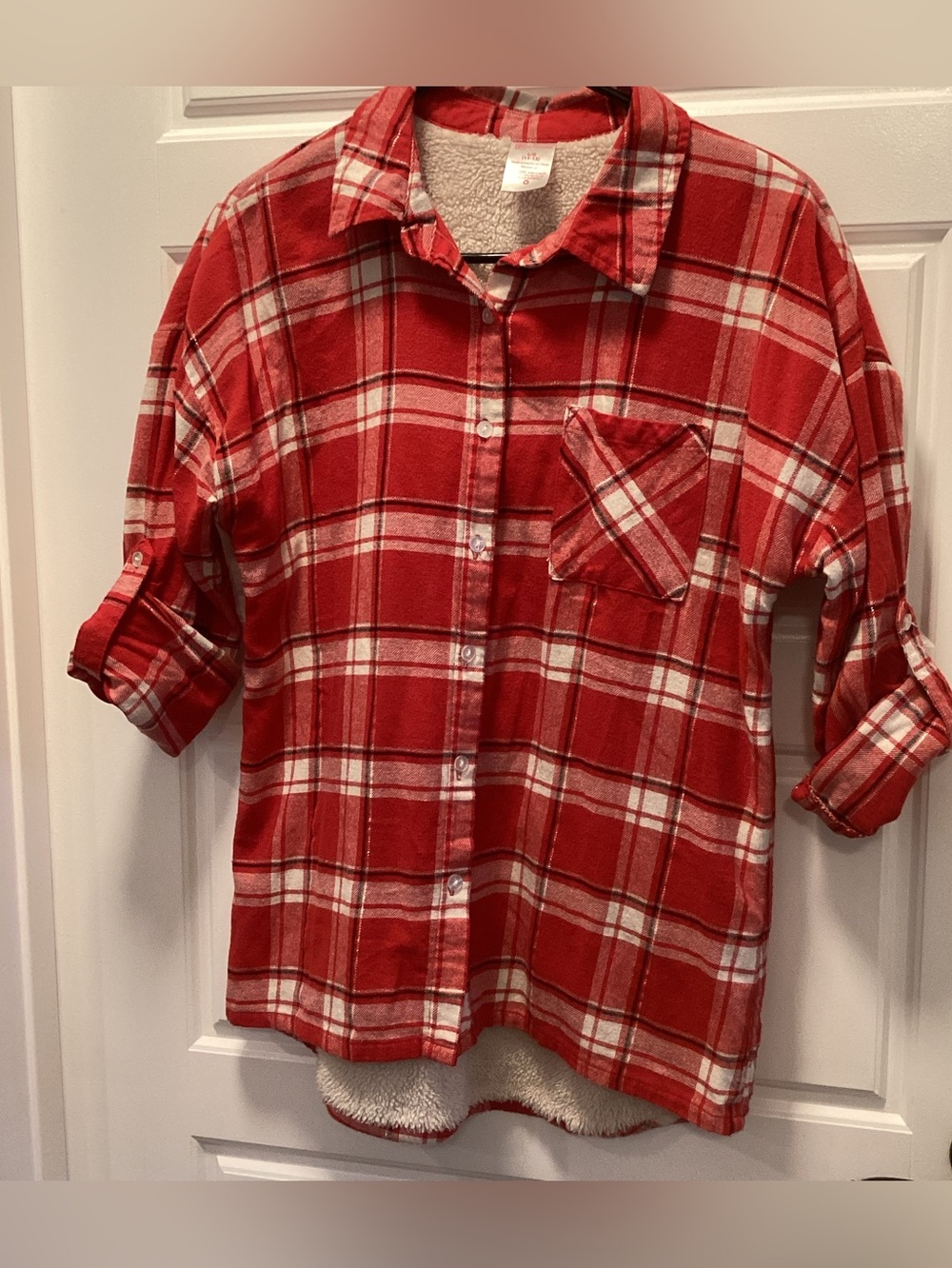 No Boundaries Red Plaid Button-Front Sherpa-Lined Roll Tab Sleeve Top